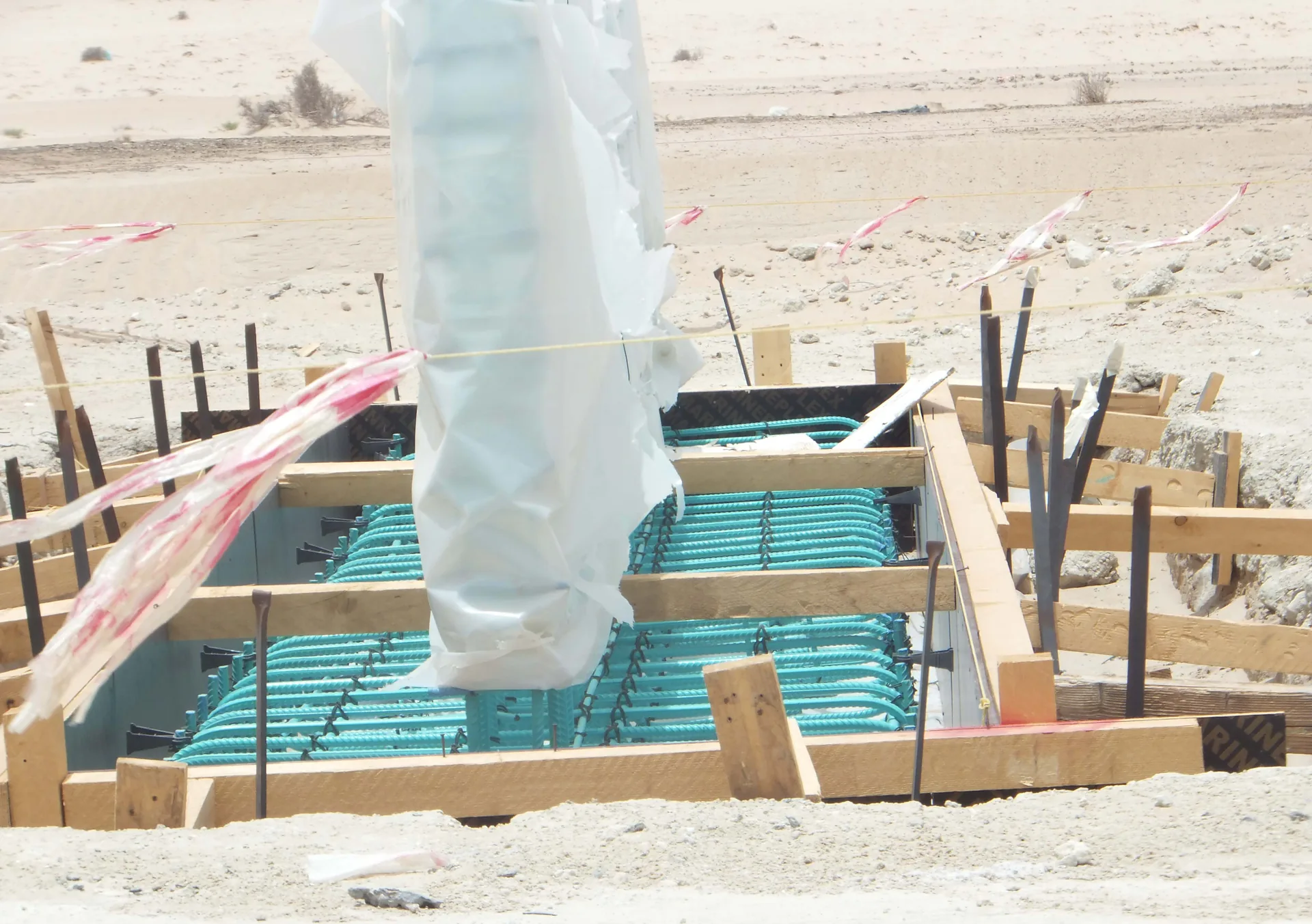 أعمال مشروع إنشاء خطوط غاز
